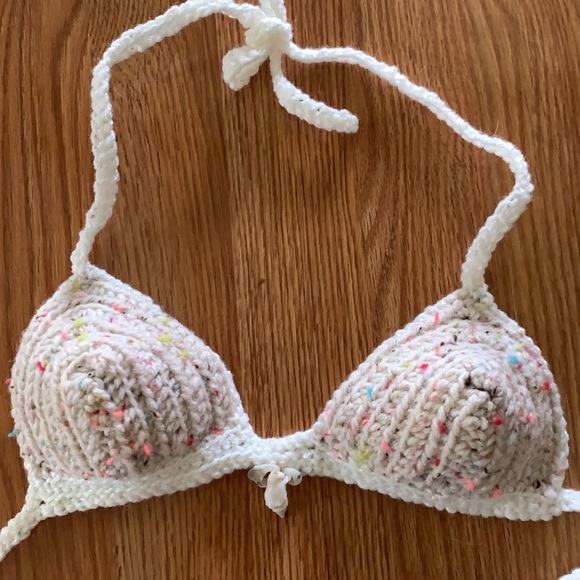 CROCHET TOP 🧶 - Picture 2 of 3